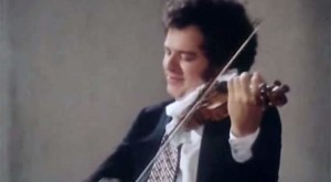 Bach, Partita for violin no 2 (Itzhak Perlman)