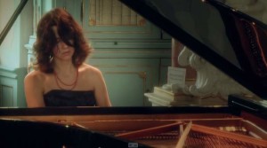 Anna Zassimova plays Robert Schumann's Arabeske