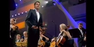 Philippe Jaroussky sings Antonio Vivaldi's "Vedrò con mio diletto" (English: I will see with joy)