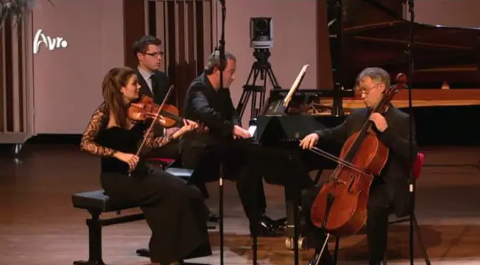 Schubert - Piano Trio No. 1 (Janine Jansen at Internationaal Kamermuziek Festival)