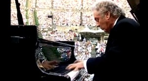 Daniel Barenboim plays Tchaikovsky's Piano Concerto No. 1 (1990)