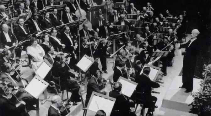 Bayreuth Festival Orchestra conducted by Wilhelm Furtwängler - Beethoven Symphony No 9