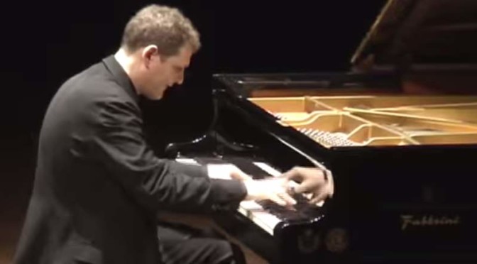 Paolo Marzocchi plays Liszt - Hungarian Rhapsody No. 2