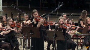 Kraków Young Philharmonic Orchestra plays Bach Concerto for Two Violins (Double Violin Concerto)