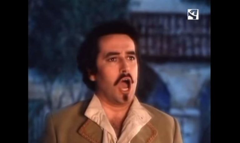 José Carreras as Julián Gayarre