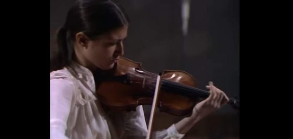 Viktoria Mullova performs Sibelius Violin Concerto (1980)
