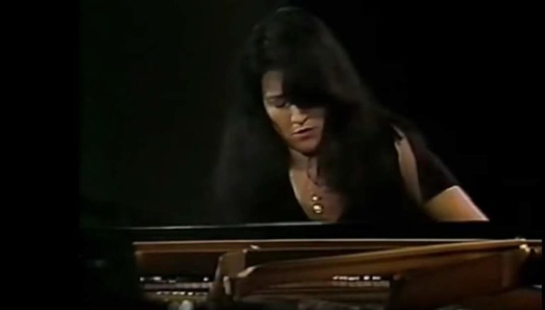 Martha Argerich plays Rachmaninoff's Piano Concerto No. 3