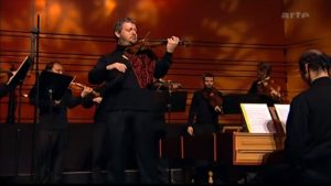 Accompanied by the period instrument ensemble Europa Galante, Fabio Biondi performs Antonio Vivaldi Four Seasons. Biondi also conducts the orchestra. Recorded in Nantes in 2003.
