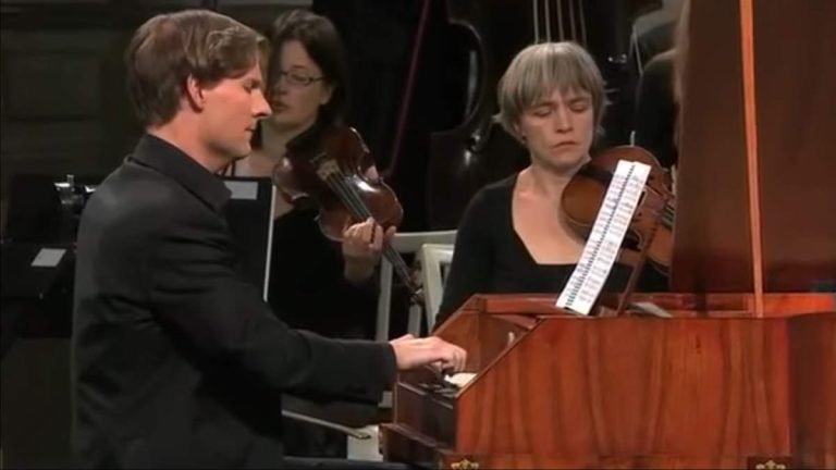 Mozart: Piano Concerto No. 17 [Fortepiano: Kristian Bezuidenhout, Freiburger Barockorchester]