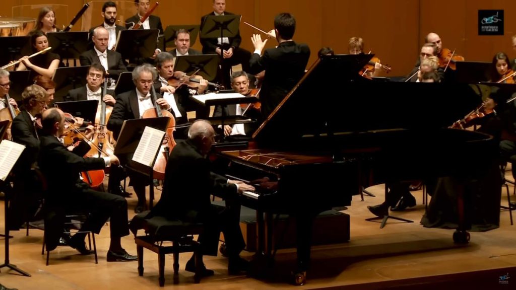 Daniele and Maurizio Pollini: Beethoven Piano Concerto No 5 [Emperor]