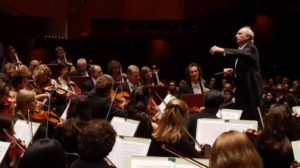 hr-Sinfonieorchester performs Robert Schumann's Symphony No. 3
