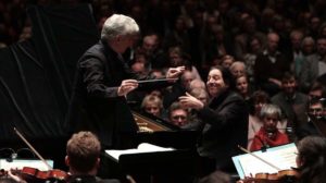 Fazil Say and hr-Sinfonieorchester in concert