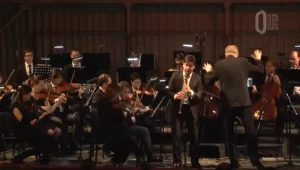 Sergey Eletskiy plays Mozart clarinet concerto