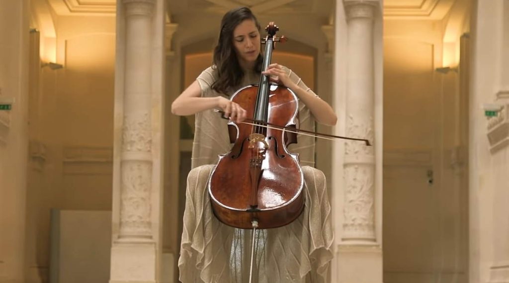 Camille Thomas plays Una Furtiva Lagrima