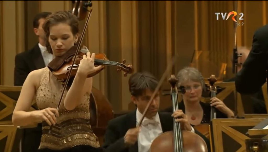 Hilary Hahn performs Ralph Vaughn Williams masterpiece The Lark Ascending