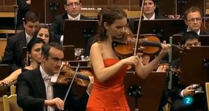 Hilary Hahn performs Sergei Prokofiev Violin Concerto No. 1