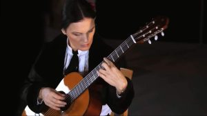 Marija Agic performs Romance Anónimo