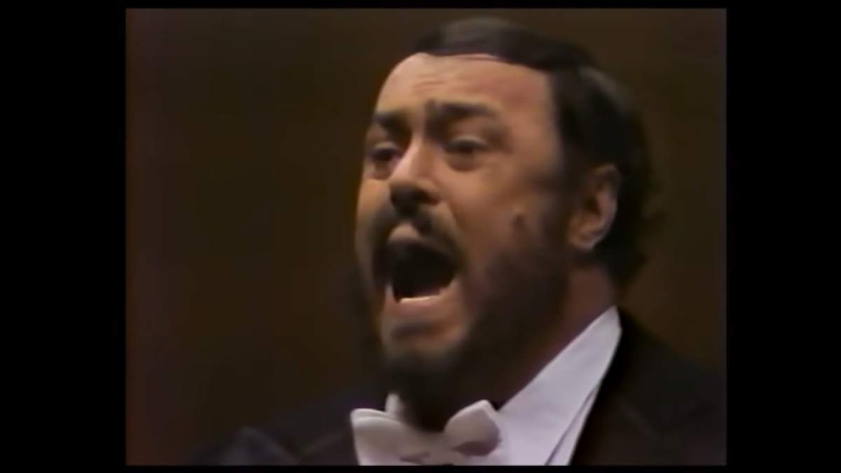 Pavarotti sings Nessun dorma [Lincoln Center, 1979] - andantemoderato.com