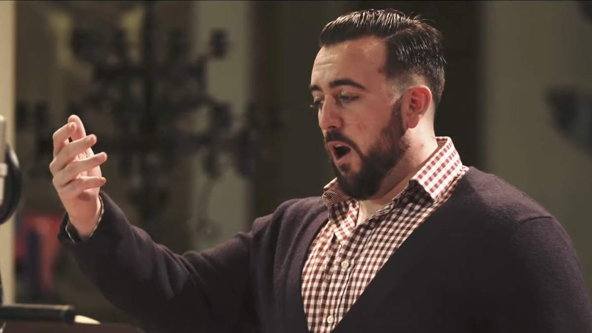 Freddie De Tommaso sings Nessun Dorma [Puccini] - andantemoderato.com