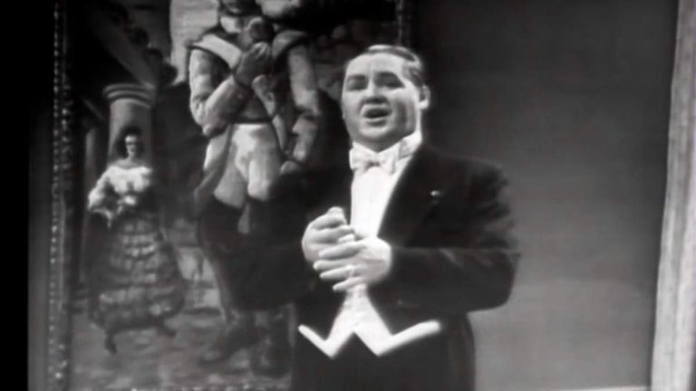 Jussi Björling sings La fleur que tu m'avais jetée (Flower Song)