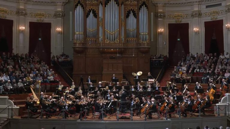 Conducted by Stanislav Kochanovsky, the Radio Filharmonisch Orkest performs Elgar Enigma Variations