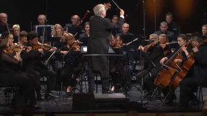 Conducted by Reinhard Goebel, the SWR Symphonieorchester (Southwest German Radio Symphony Orchestra) performs Wolfgang Amadeus Mozart Symphony No. 31 in D major, K. 297/300a, better known as the Paris Symphony.