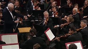 Conducted by Günter Wand, the NDR Elbphilharmonie Orchestra performs Franz Schubert Symphony No. 5