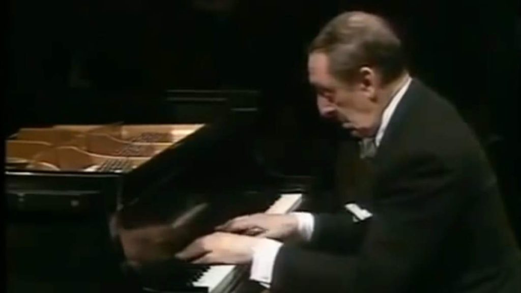 Vladimir Horowitz plays Frédéric Chopin Ballade No. 1