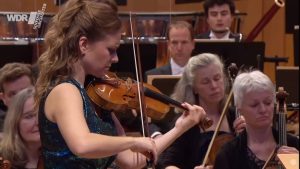 Julia Fischer performs Tchaikovsky Sérénade mélancolique