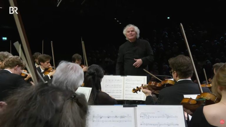 Conducted by Simon Rattle, the Simon Rattle plays Igor Stravinsky: The Firebird